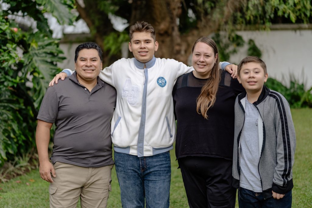 Juan Carlos and Elizabeth Jimenez